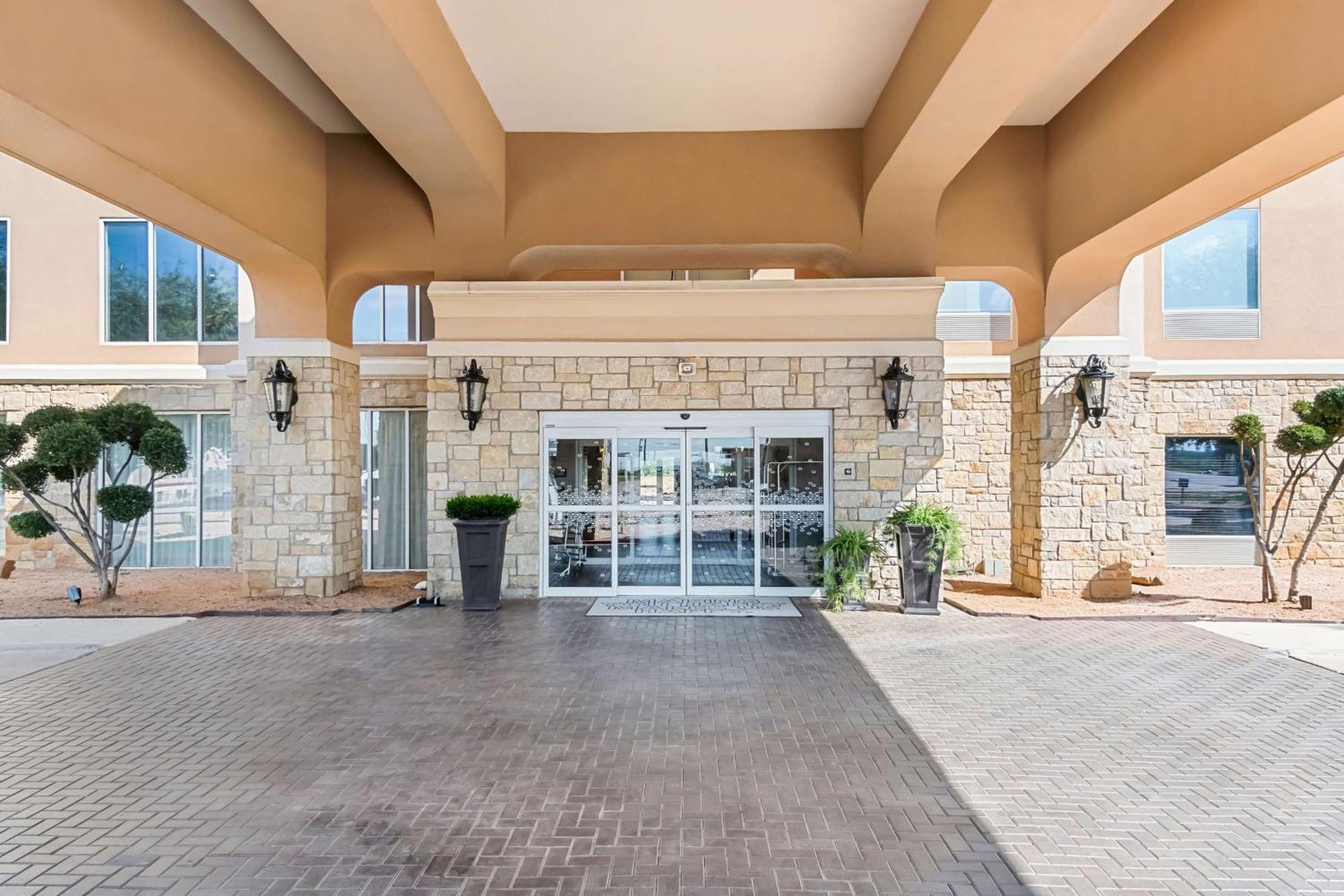 Hampton Inn & Suites Abilene I-20 Exterior photo